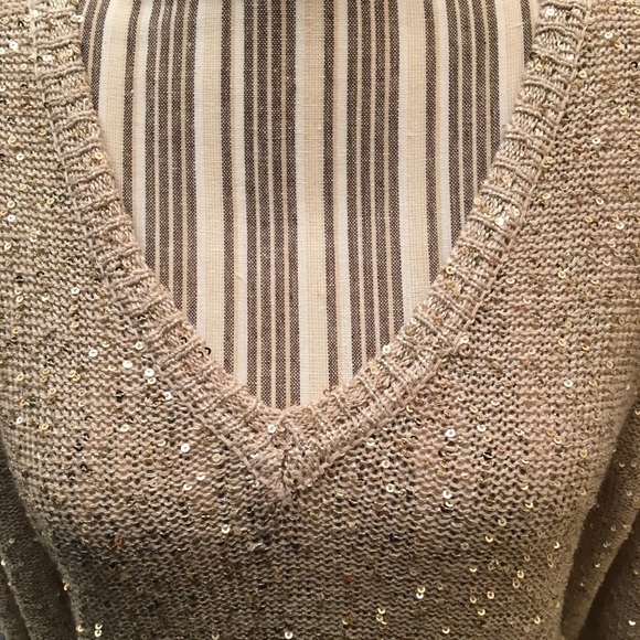 Jones New York Gold Sequence VNeck Sweater size lg - Picture 6 of 8